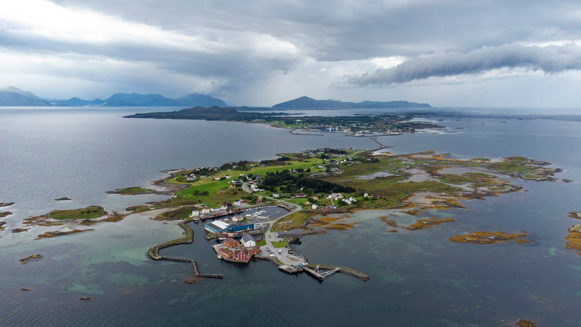 Nordøyane: neobjavené ostrovy hodinu od Ålesundu