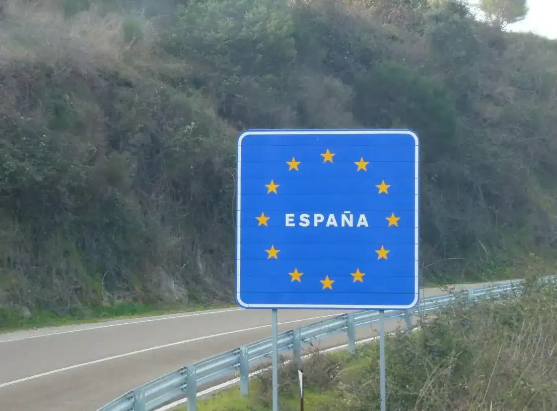 So psom do Španielska: podmienky vstupu z EÚ aj z krajín mimo EÚ